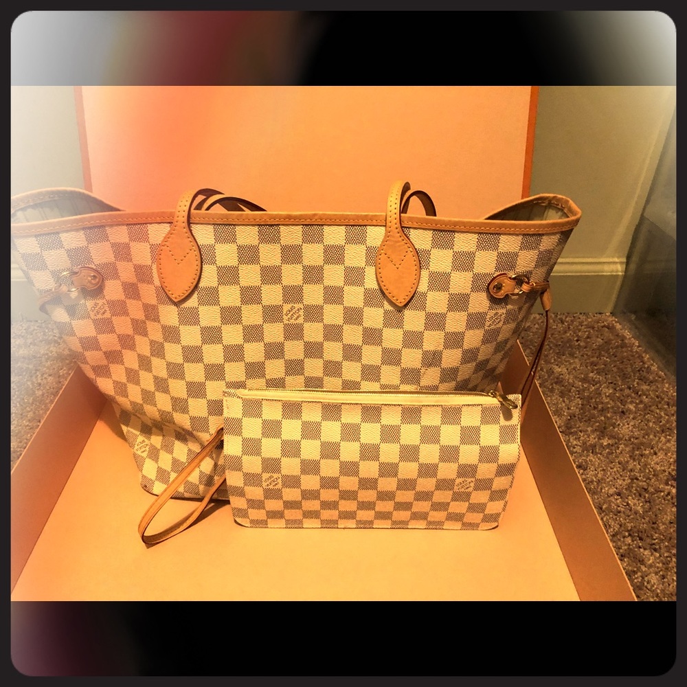 Louis Vuitton neverful MM purse